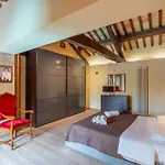 ヴィラ Martin With Private Pool For 5 People