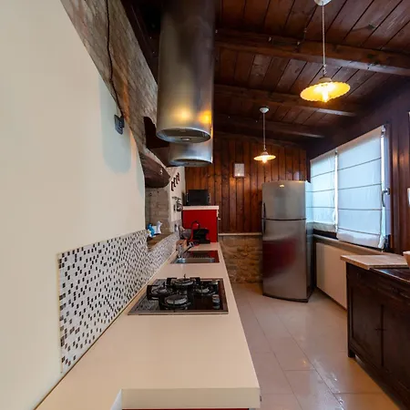 Martin With Private Pool For 5 People Villa