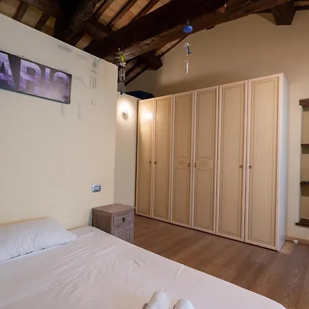 Villa Martin With Private Pool For 5 People Montegranaro