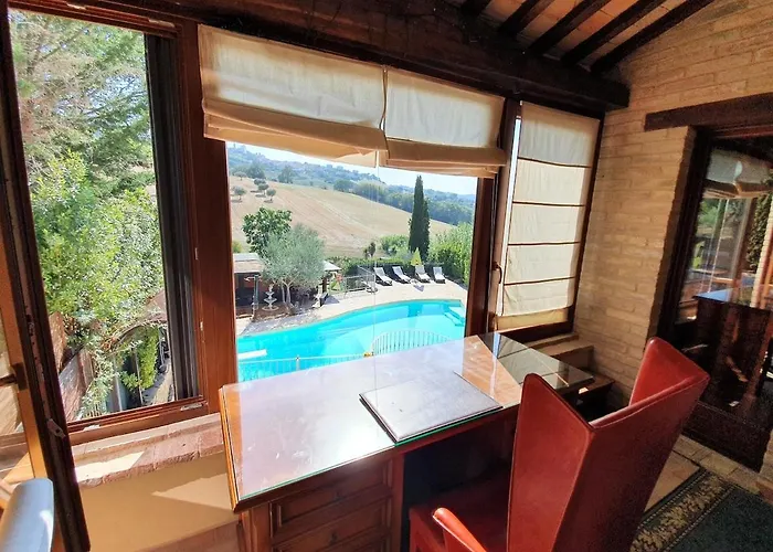 Martin With Private Pool For 5 People Villa Montegranaro